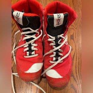 Rudis wrestling shoes